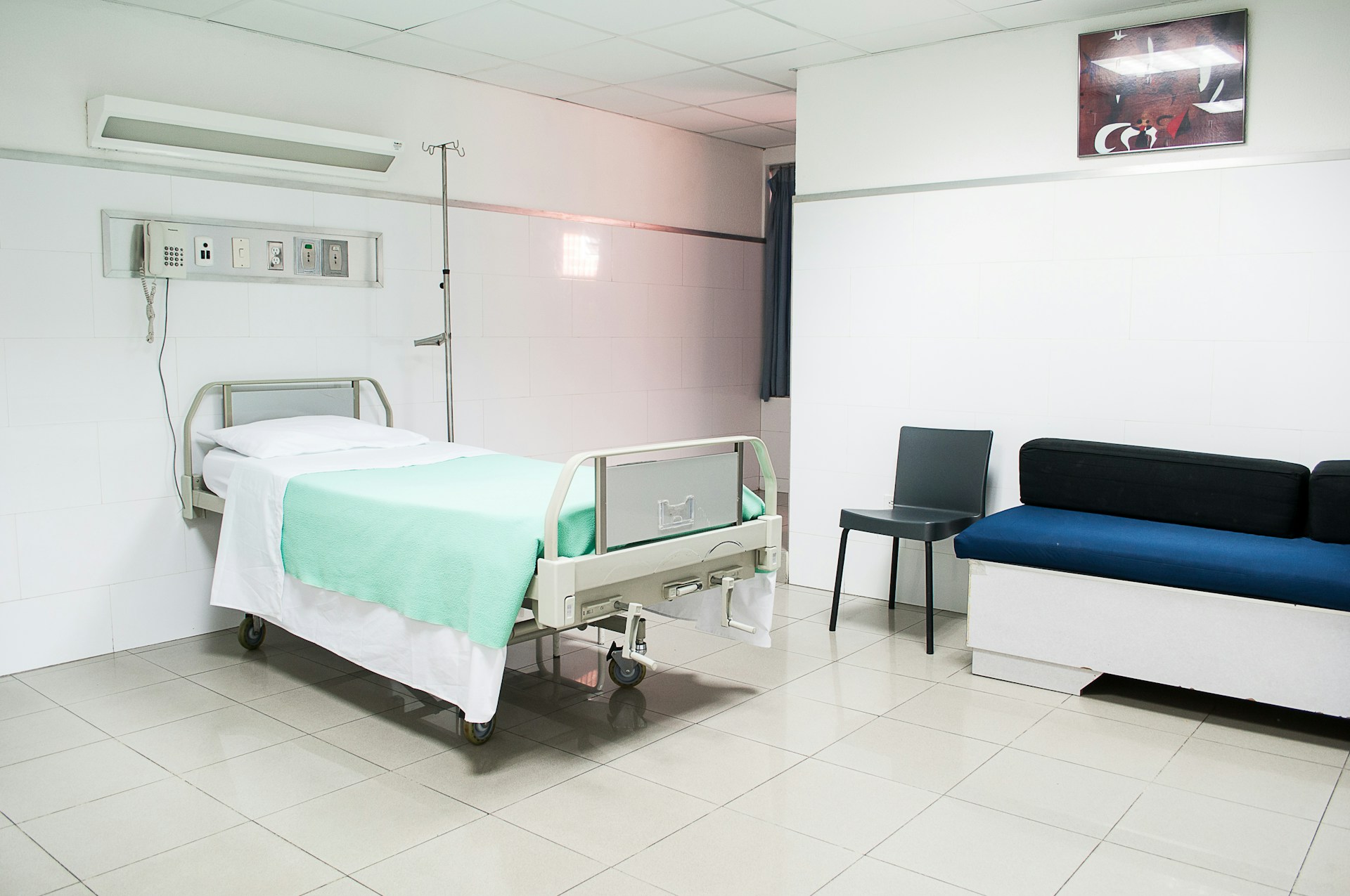 Ius Omnibus v Portuguese Association of Private Hospitals (APHP)