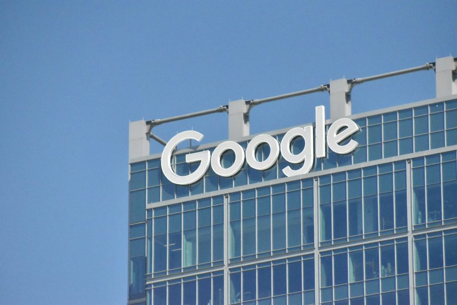 Ius Omnibus v Google (≥13)